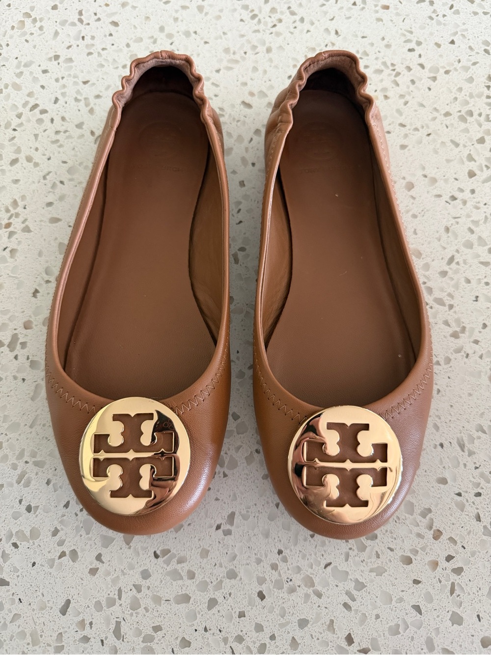Tory Burch Reva Flats Tan Leather Logo Round-Toe Ballet Flats